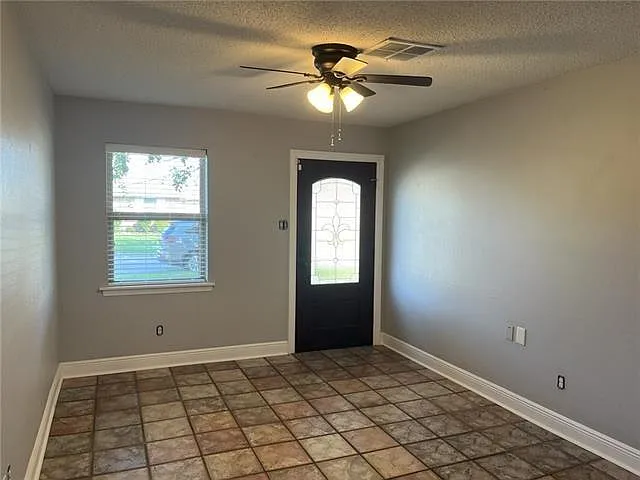 1709 N Atlanta St — Photo 5