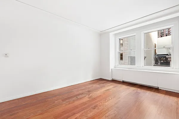 Rented by Compass | media 12