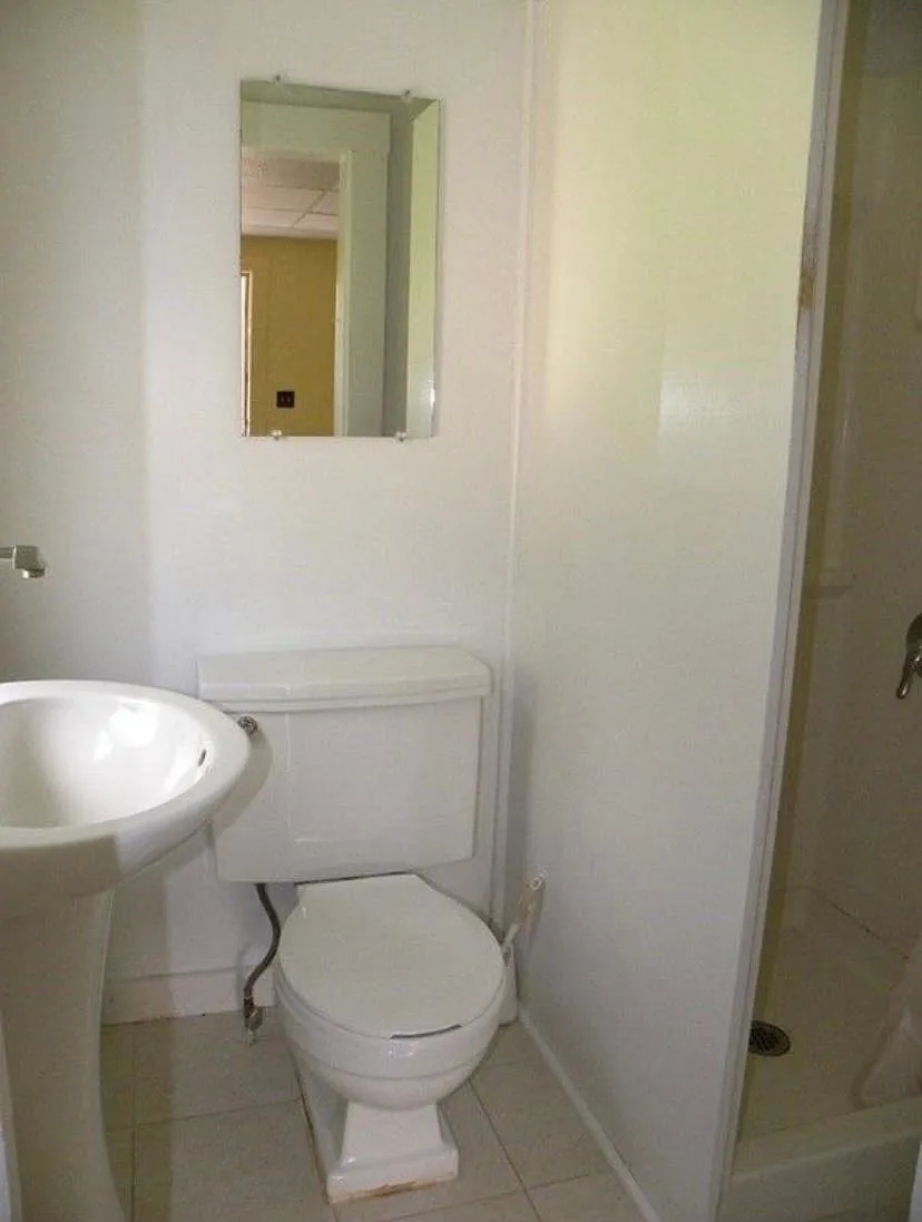 181 Elm St — Photo 3