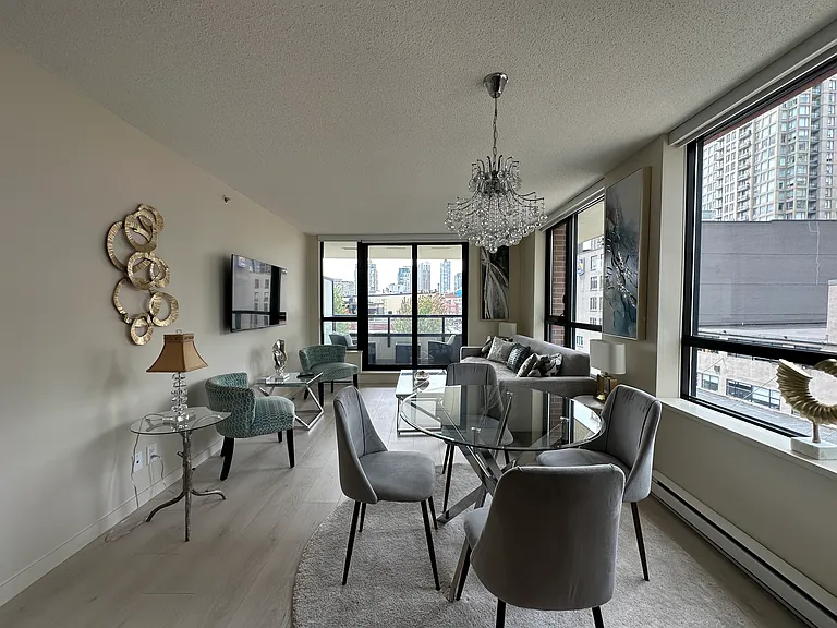 977 Mainland St #511 — Photo 12
