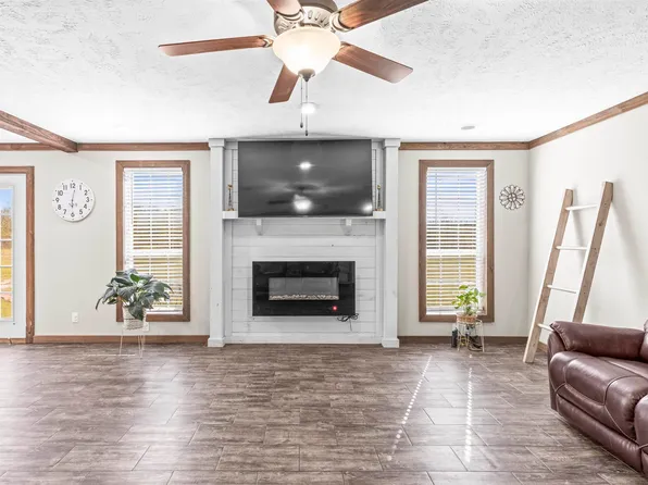 263 Kirby St, Alba, TX 75410