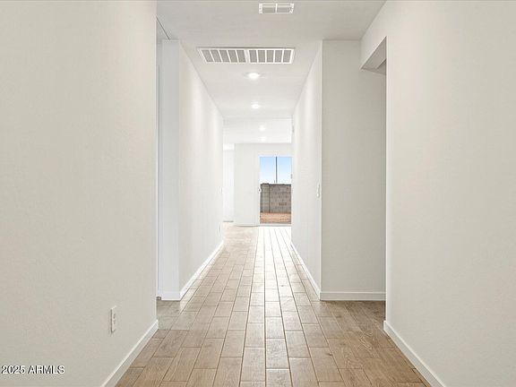 2nd image of 37342 W SAN CLEMENTE Street