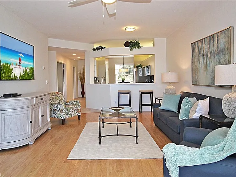 3380 W Crown Pointe Blvd #102 — Photo 3