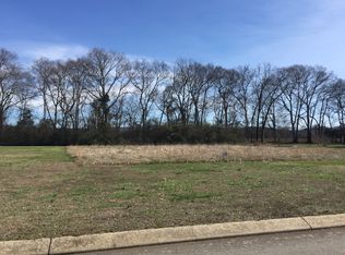 8 Hazelwood Ln, Winchester, TN 37398