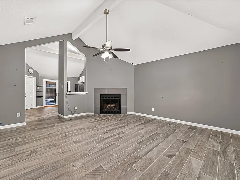 10031 Prospect Hill Dr — Photo 7