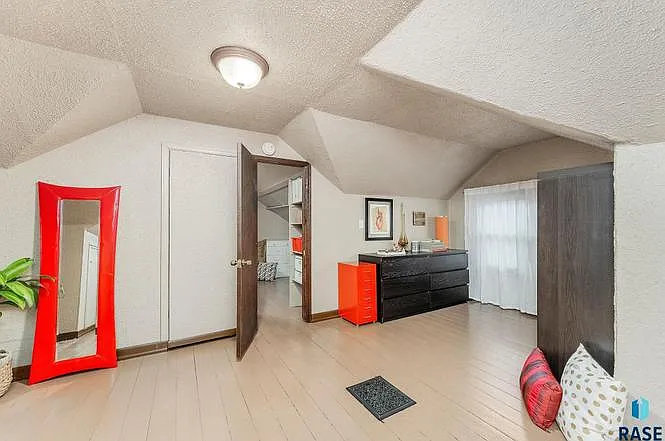 2 bed, 1080 sqft, $1,494 — Photo 1