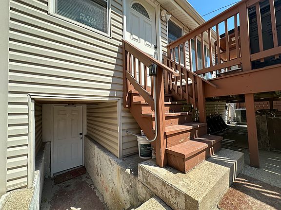 2nd image of 4744 N Laramie Ave #G