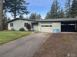 5931 Paradise Dr, Ferndale, WA 98248
