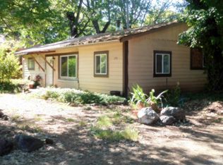 234 W River St, Cave Junction, OR