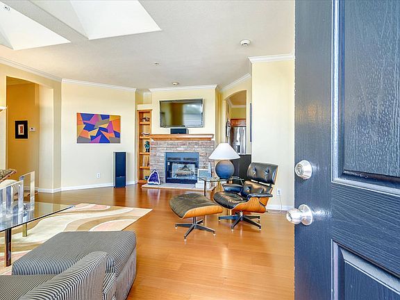 5th image of 206 Seashore Dr