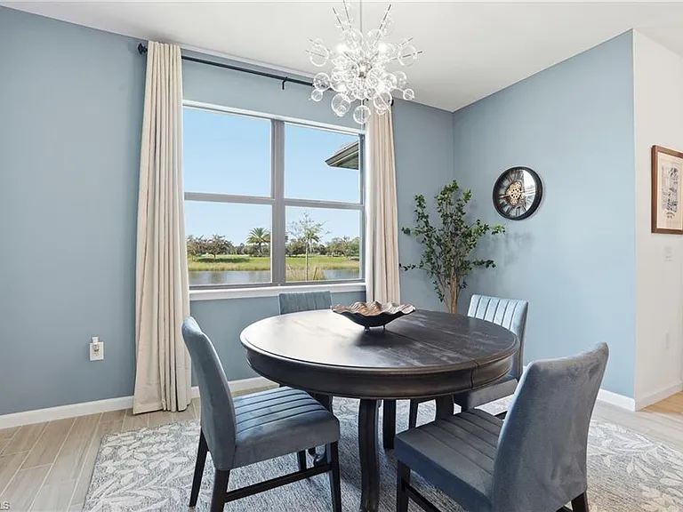 1657 Serena Ave — Photo 13