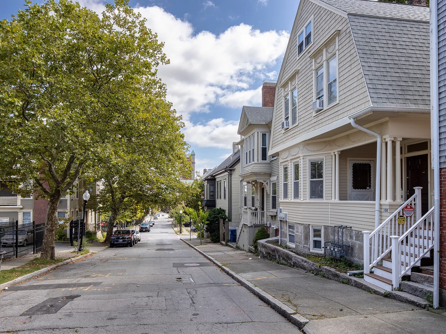 108 School St — Photo 2