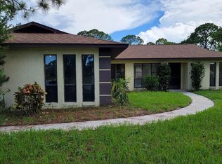 102 Olivick Cir NE, Palm Bay, FL 32907