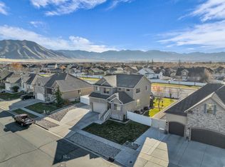 485 W Delancey St, Stansbury Park, UT 84074