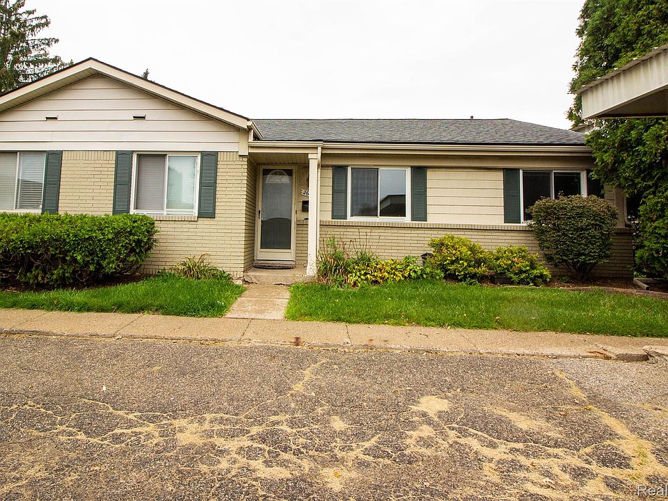 1st image of 26415 Franklin Pointe Dr