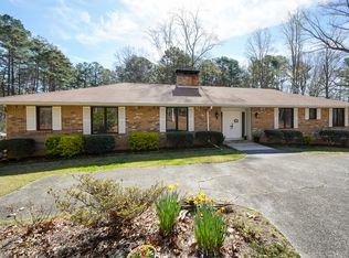 1810 Macland Woods Dr, Powder Springs, GA 30127