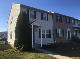163 Greenland Dr, Lancaster, PA