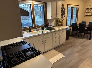 221 9th Ave NE UNIT 1, Minneapolis, MN 55413