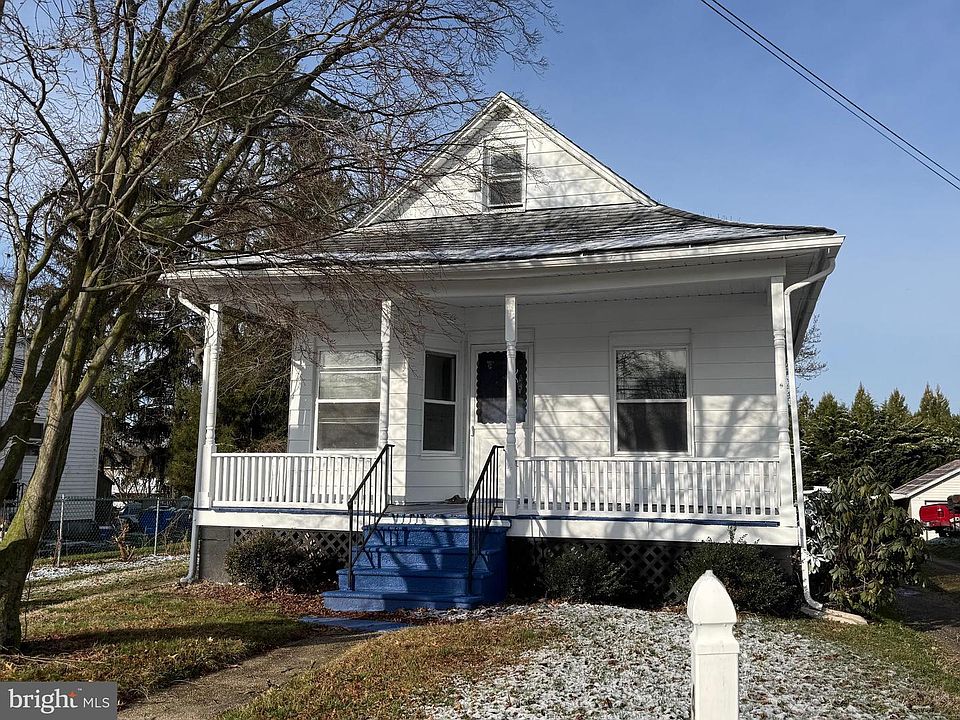 2nd image of 41 Old Deerfield Pike