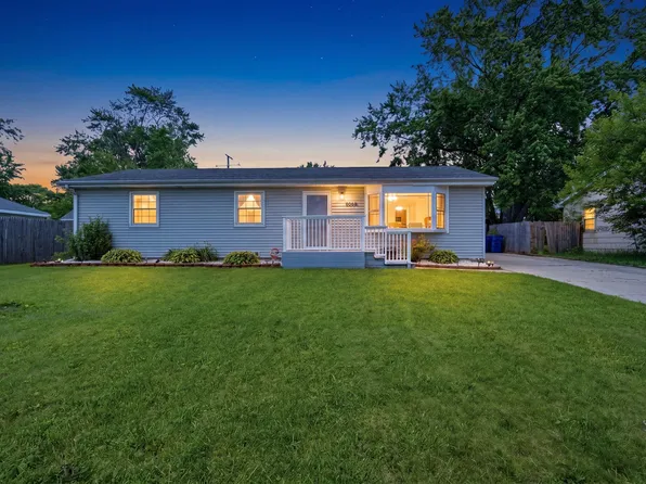 8004 Jennings Pl, Merrillville, IN 46410