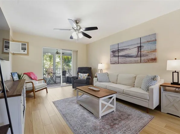 2445 Flamingo Blvd Unit K37, Bradenton, FL 34207