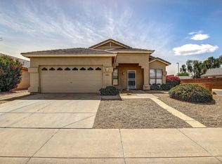 6669 W Aurora Dr, Glendale, AZ 85308