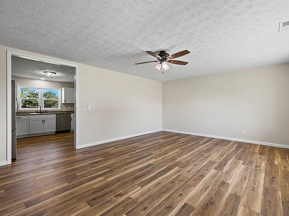 5th image of 211 E State Road 352