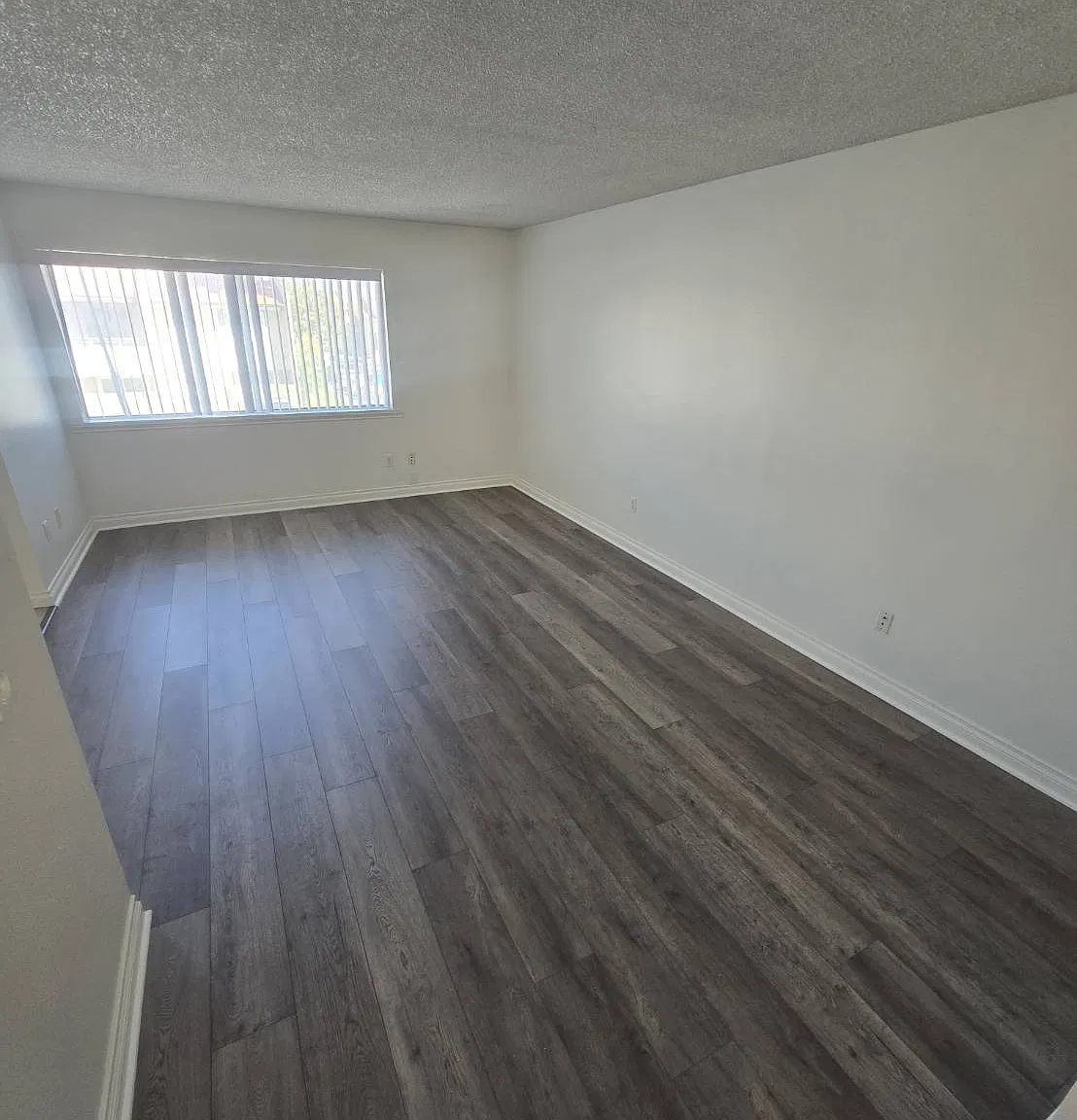 2 bed, 1023 sqft, $1,850 — Photo 1