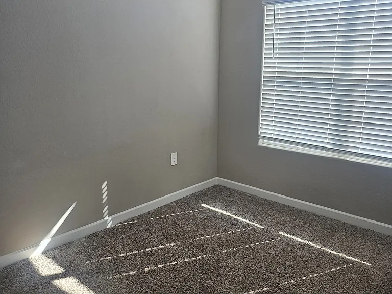 38192 W San Sisto Ave — Photo 14