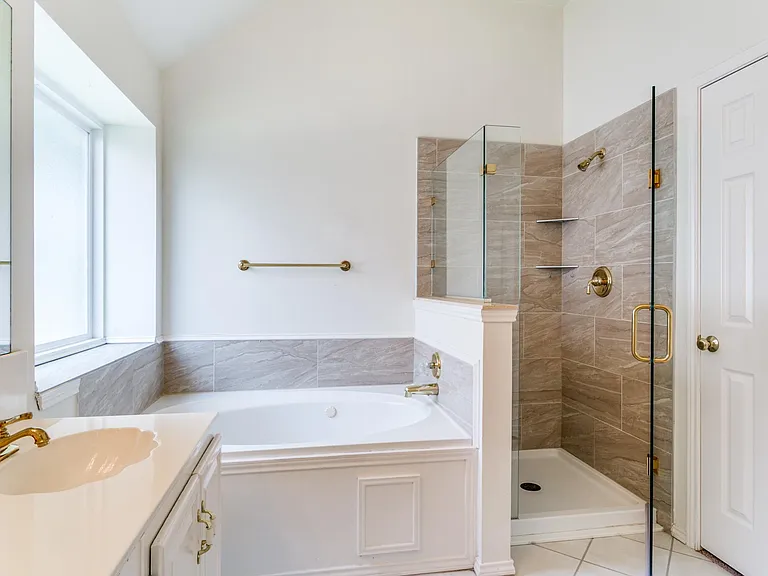 104 Dorsett Dr — Photo 15