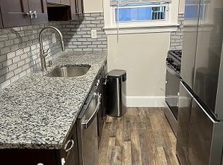 2913 N Market St APT A, Wilmington, DE 19802