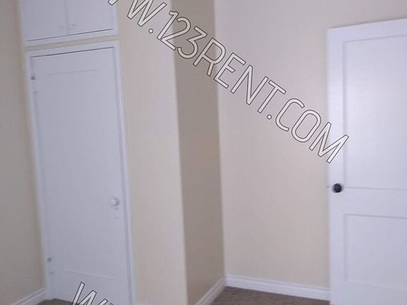 3rd image of 11850 Patricia Ave