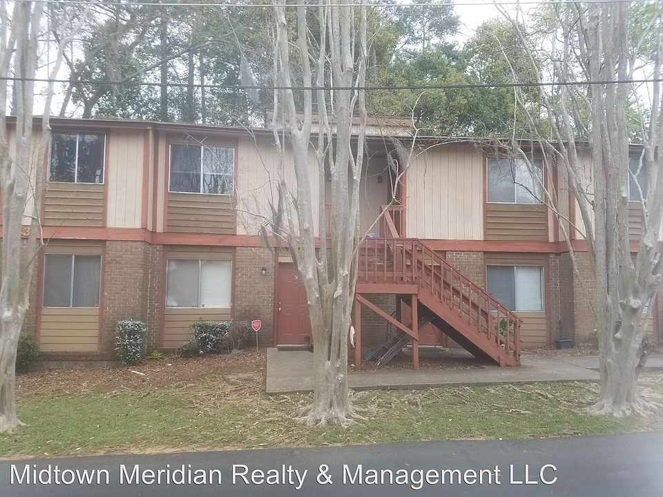 1st image of 753 Pointe Ct APT A
