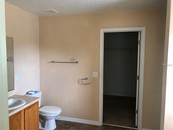 5th image of 3826 Klondike Pl
