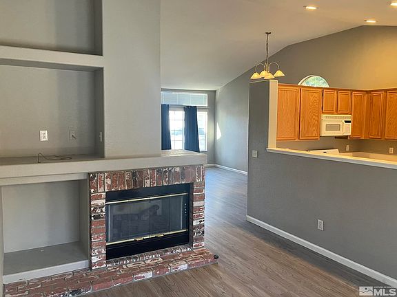 5th image of 1096 Dolce Dr