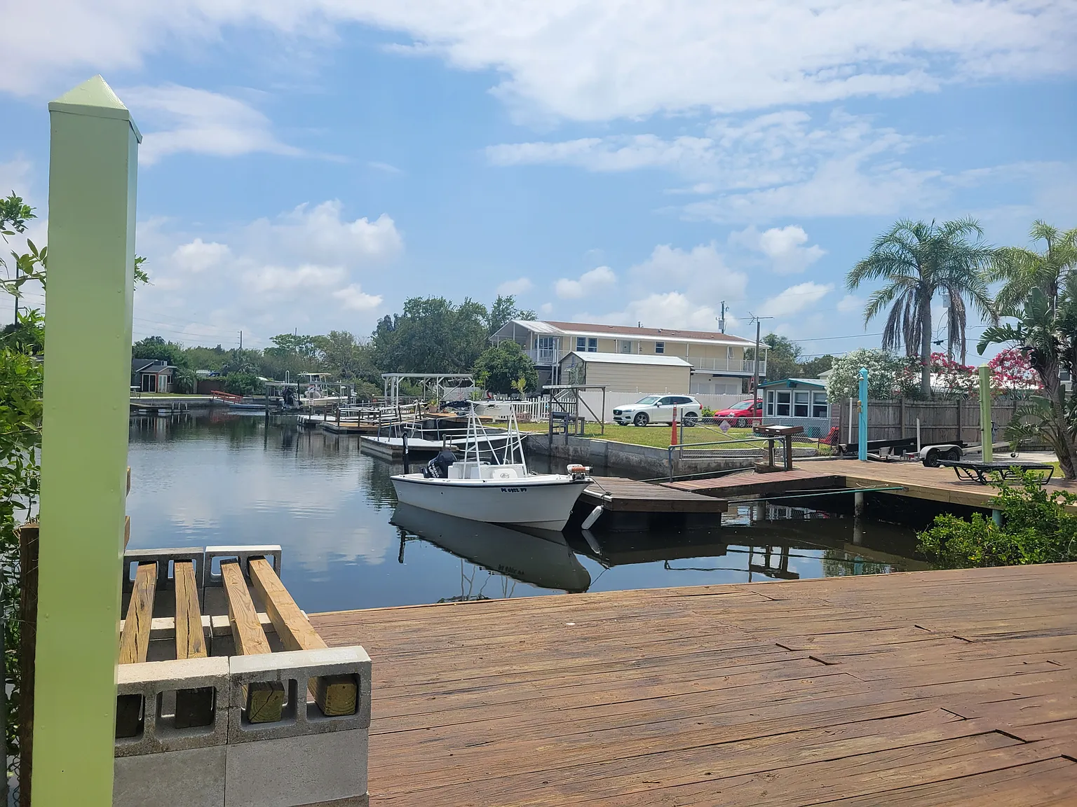 2 bed, 1.5 bath, 975 sqft, $2,400 — Photo 2