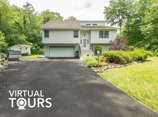 3 Evergreen Dr, Stockholm, NJ 07460