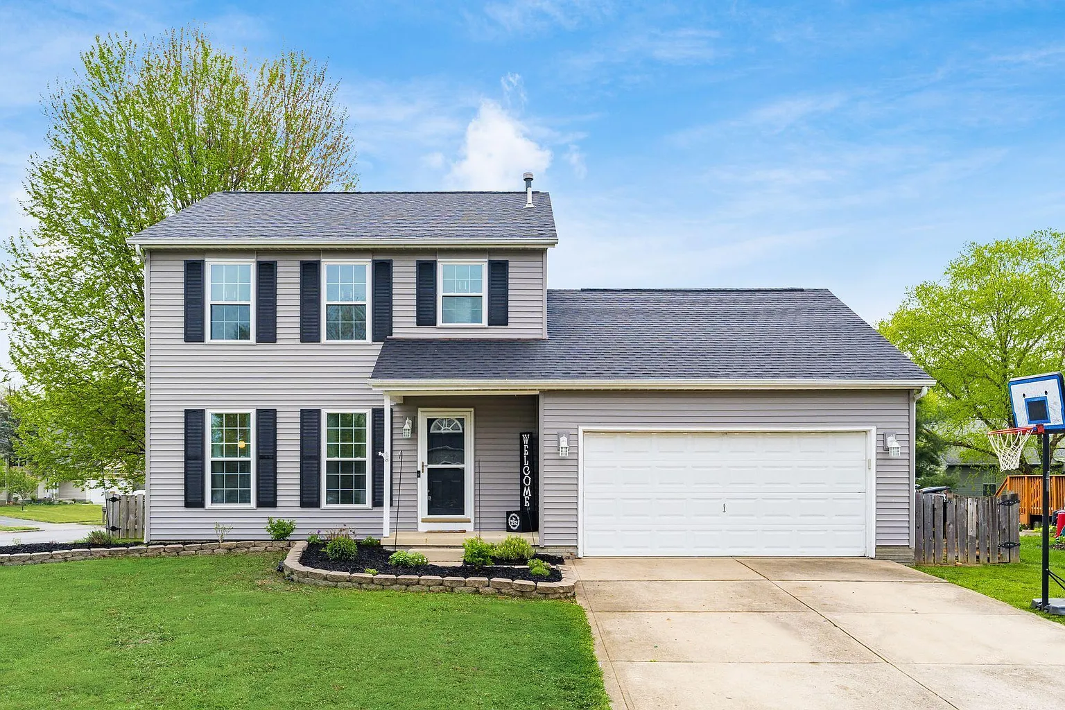 550 Warwick Ln photo 1