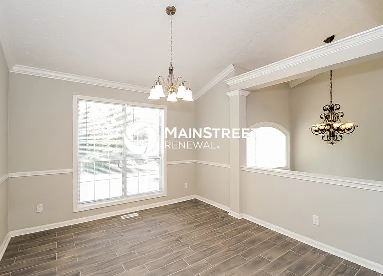125 Crestworth Ct — Photo 6