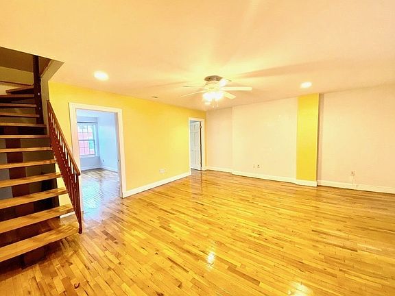 4th image of 154A 18th St #3F