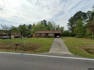 5611 Stantonsburg Rd, Farmville, NC 27828