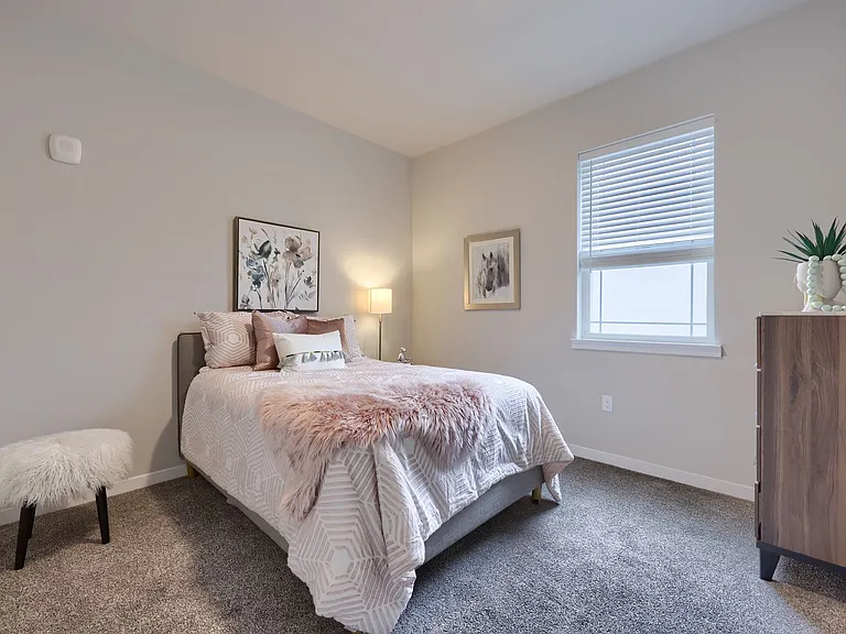 Northside Village Apartments — Photo 46