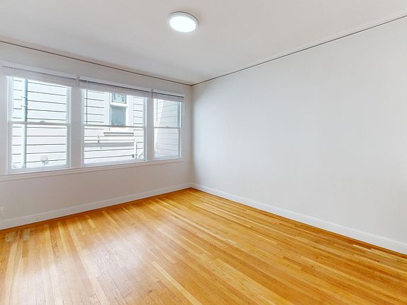 2nd image of 800 Duboce Ave #304