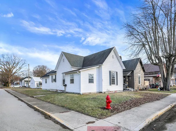 437 N East St, Tipton, IN 46072