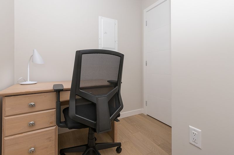 Saanich Apartment for rent - 2 Bedrooms — photo 38