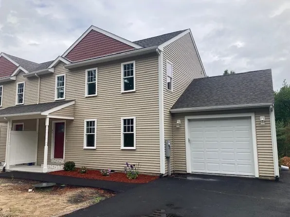 82 Minot Ave #1, Wareham, MA 02571