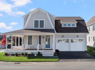 4 Lookout Ln #1, Portsmouth, RI 02871