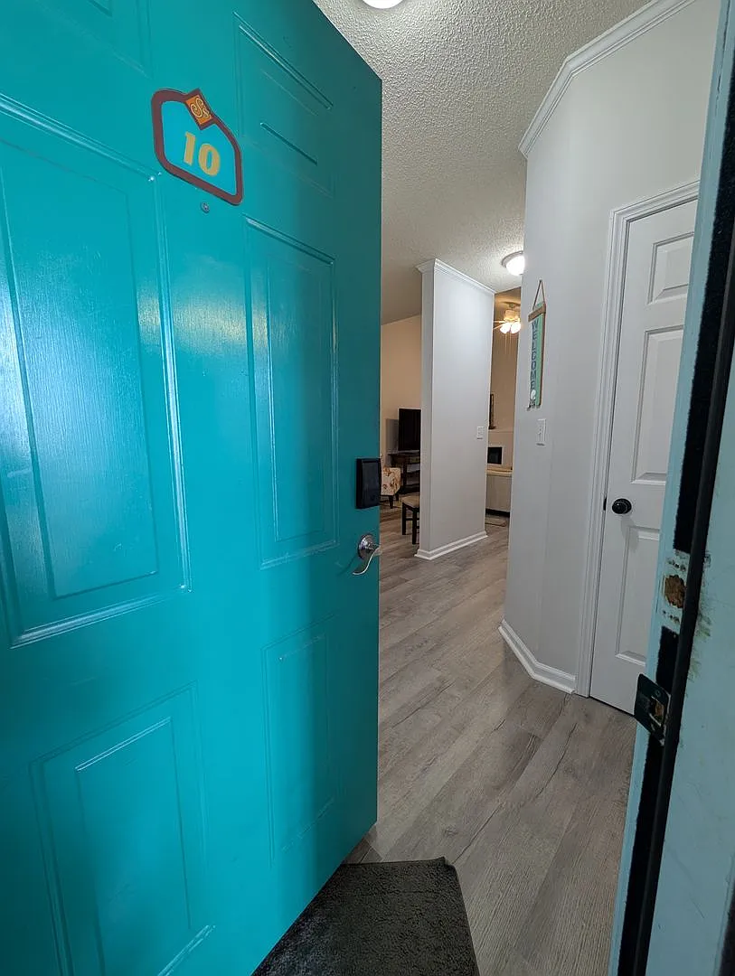 Building Photo - 9772 Leyland Dr #10