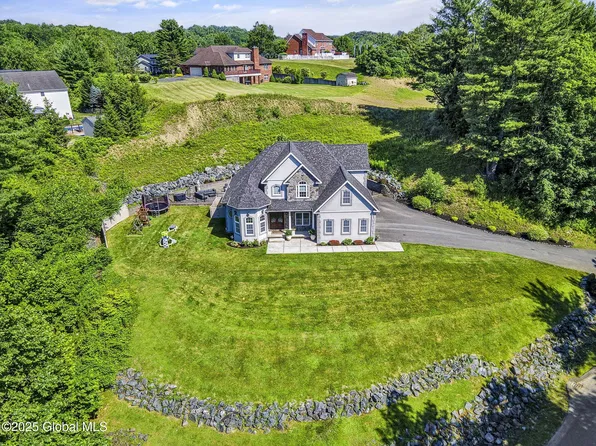 20 Heather Ridge Road, Troy, NY 12180