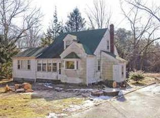 98 Locust Ave, Howell, NJ 07731